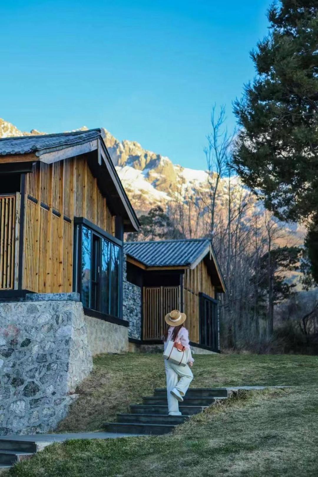 The Rock Hotel Lijiang  Exterior photo